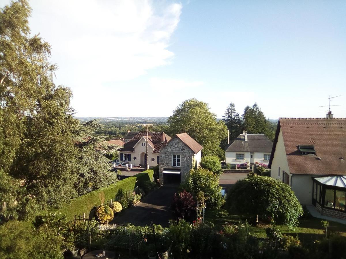Juvigny-Val-d'Andaine Lenard Charles Bed & Breakfast المظهر الخارجي الصورة