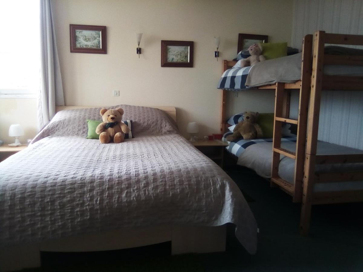 Juvigny-Val-d'Andaine Lenard Charles Bed & Breakfast المظهر الخارجي الصورة